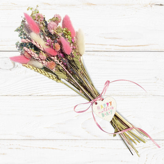 Personalised Mother’s Day Dried Flower Bouquet - Flowers by post.
